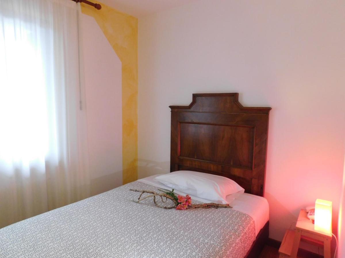 Albergo Alla Posta Anduins Luaran gambar